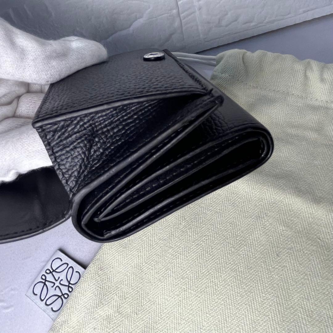 LOEWE ロエベ 財布アナグラム　トライフォールドウォレット　Ｗホック　三折り
