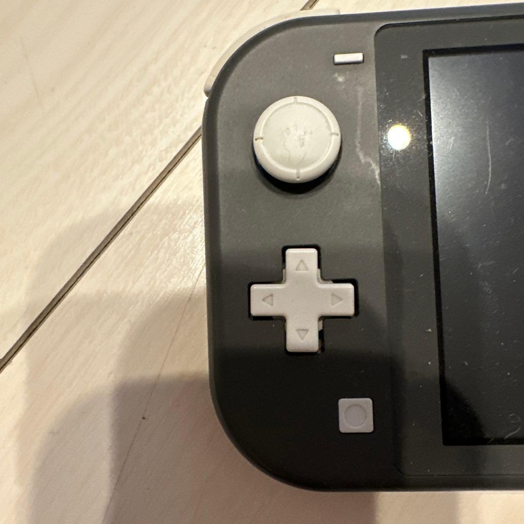 Nintendo Switchライト　ジャンク品