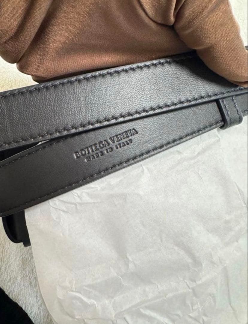 BOTTEGA VENETA ボッテガヴェネタ ボディバッグ 668572