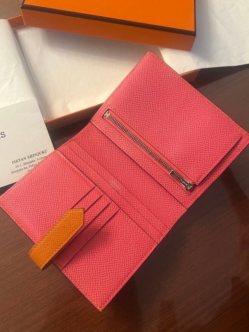 エルメス　ベアン コンパクト　美品　財布　２つ折り　オレンジ　ピンク