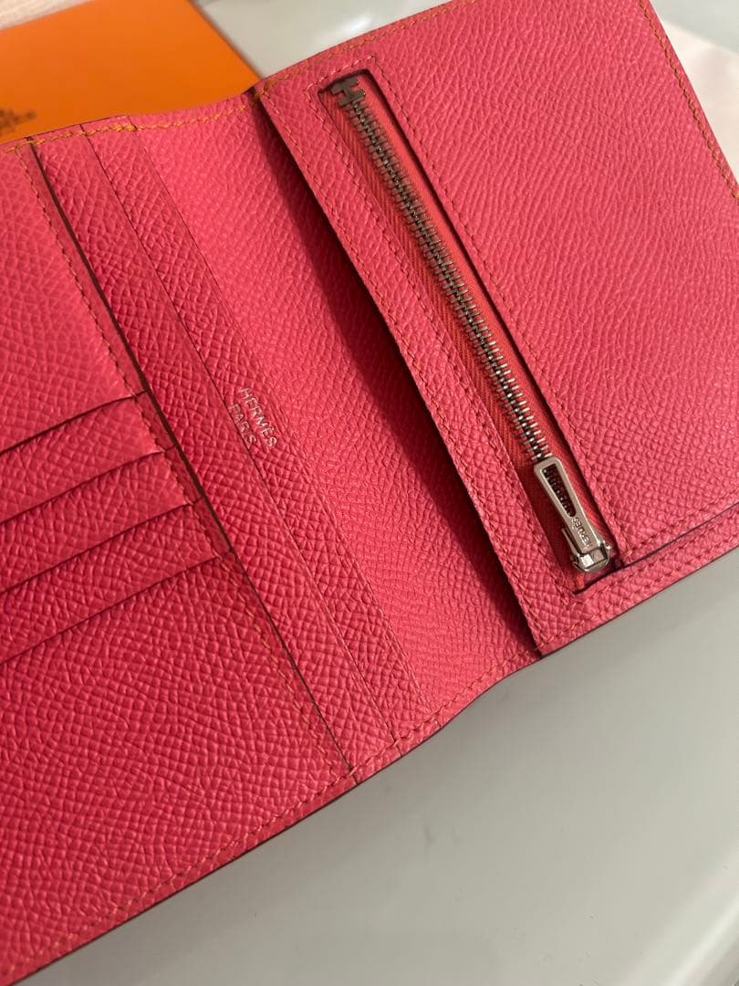 エルメス　ベアン コンパクト　美品　財布　２つ折り　オレンジ　ピンク