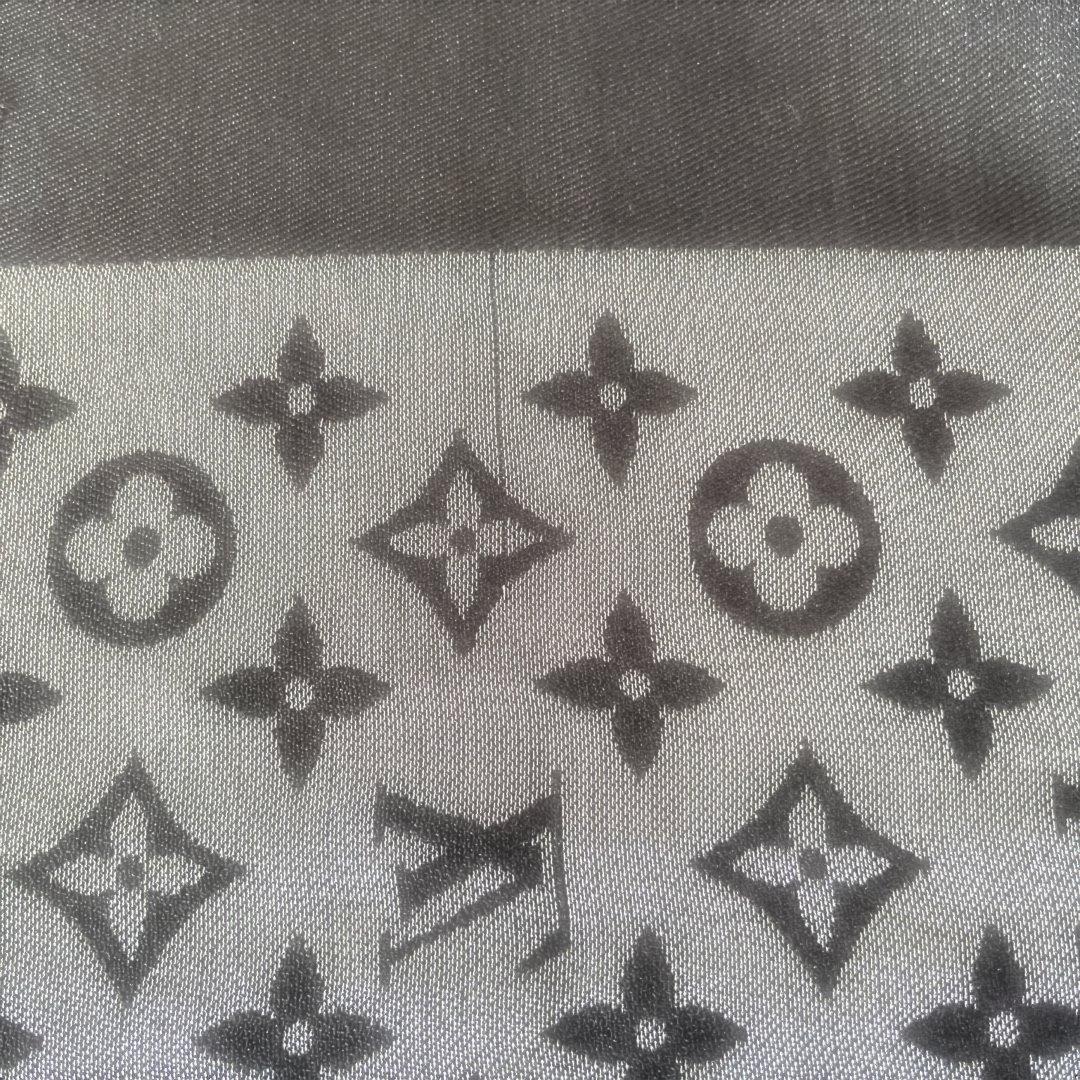LOUIS VUITTON モノグラムストール ネイビー・グレー　ほつれシミあり