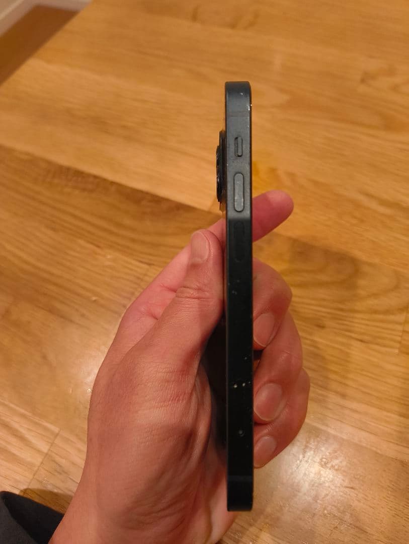 Apple iPhone 13miniのミッドナイト