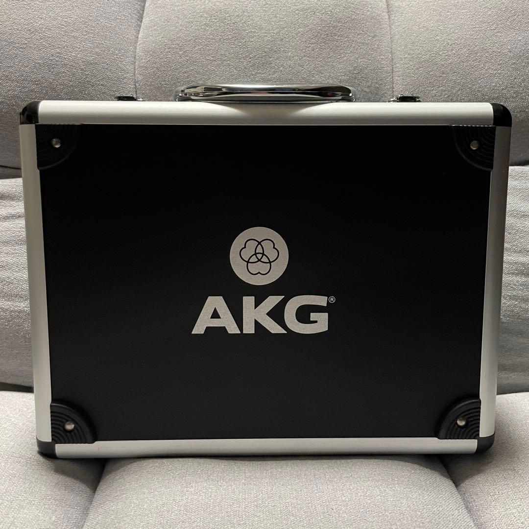 AKG C214 コンデンサーマイク