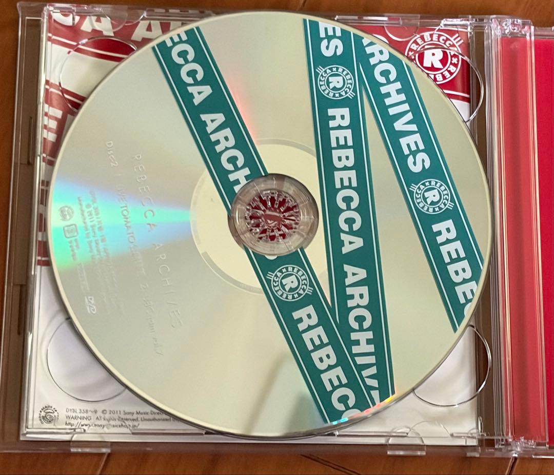 レベッカ 「REBECCA ARCHIVES」 書籍+DVD 中古品　送料無料
