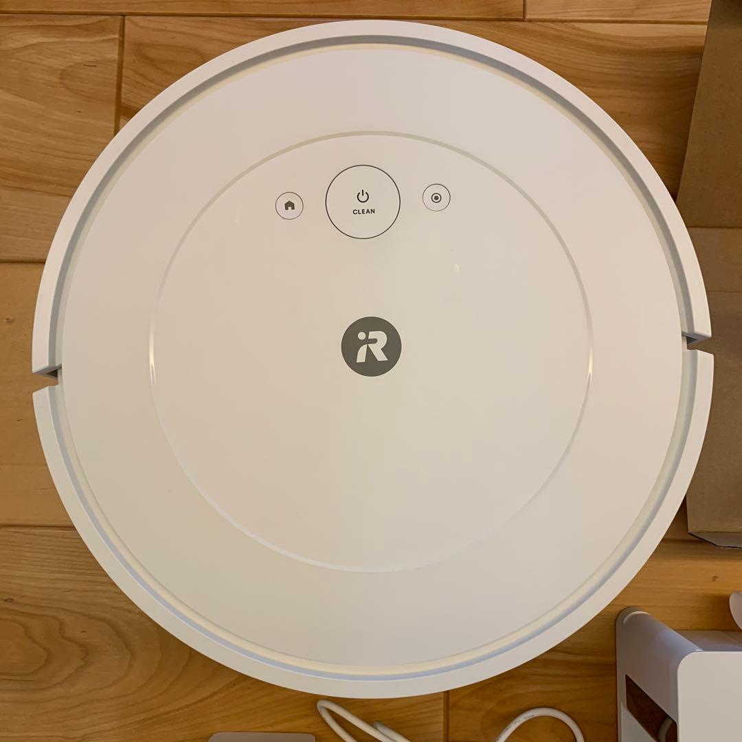 ロボット掃除機　Roomba Combo Essential robot