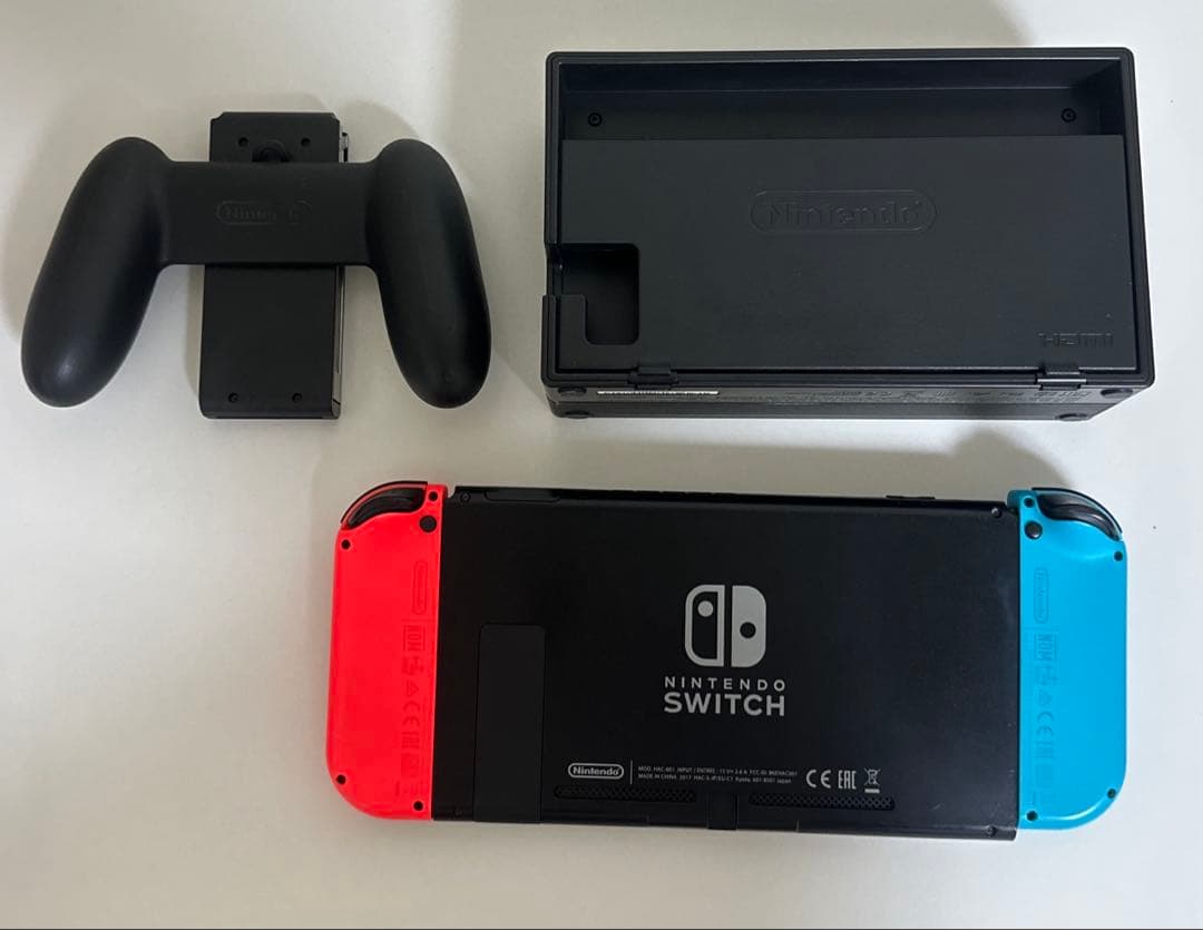 【外箱つき】Nintendo Switch