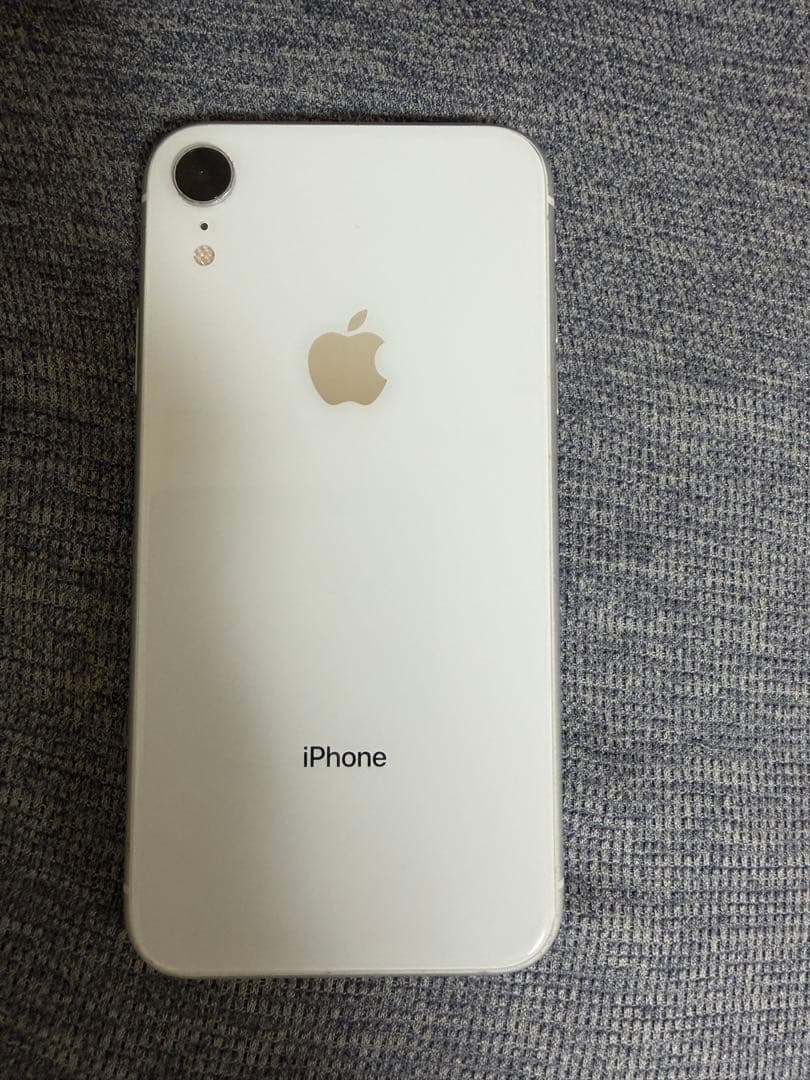 Apple iPhone XR ホワイト 64G 本体　ジャンク