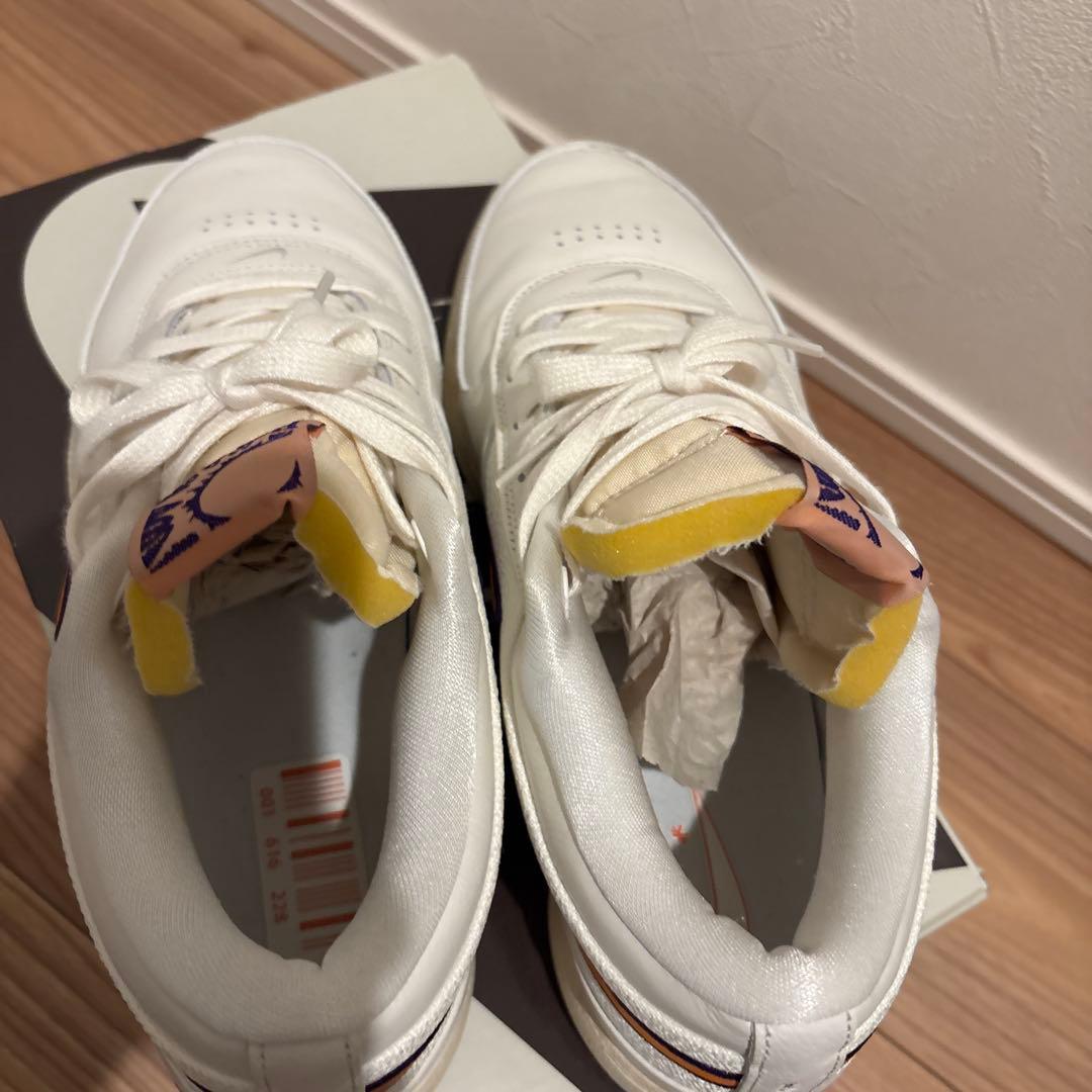 Nike Book１　valley