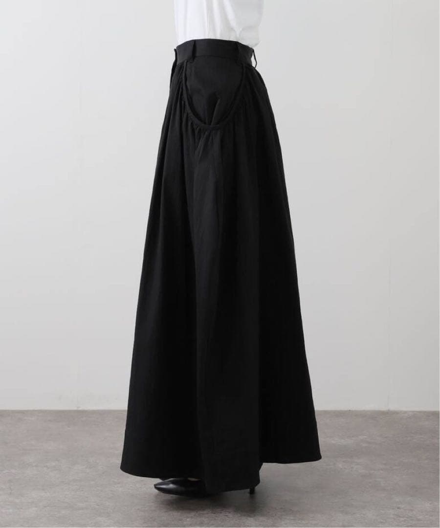 新品未使用　クラネ　CLANE VOLUME DOME SKIRT サイズ2
