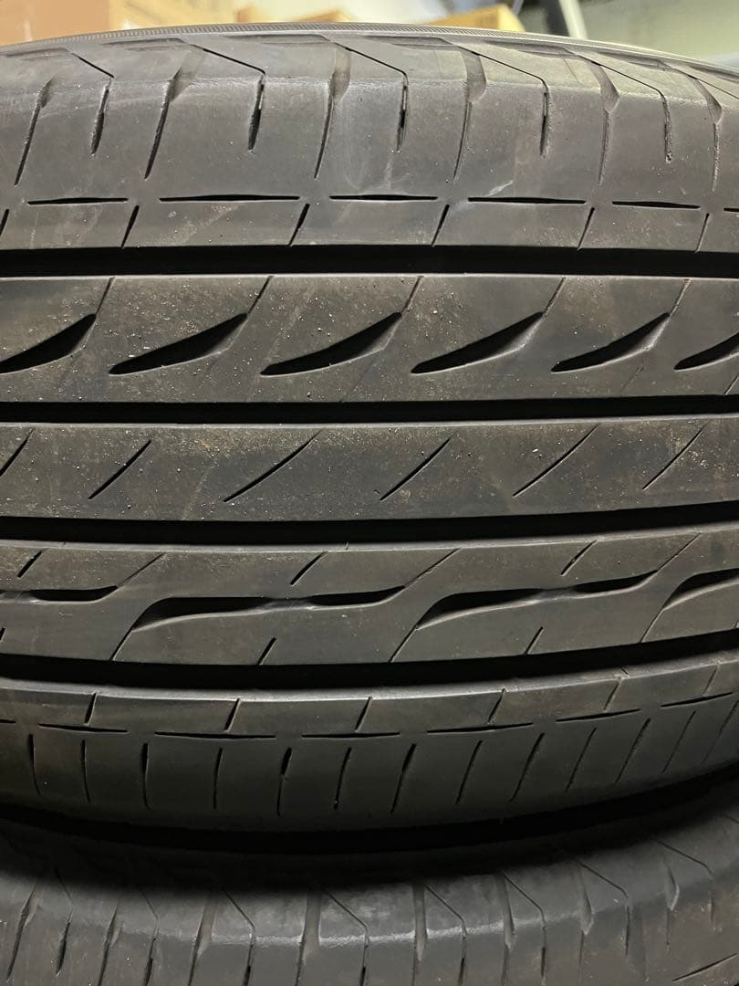 レグノ　225/50r18 4本　18年製