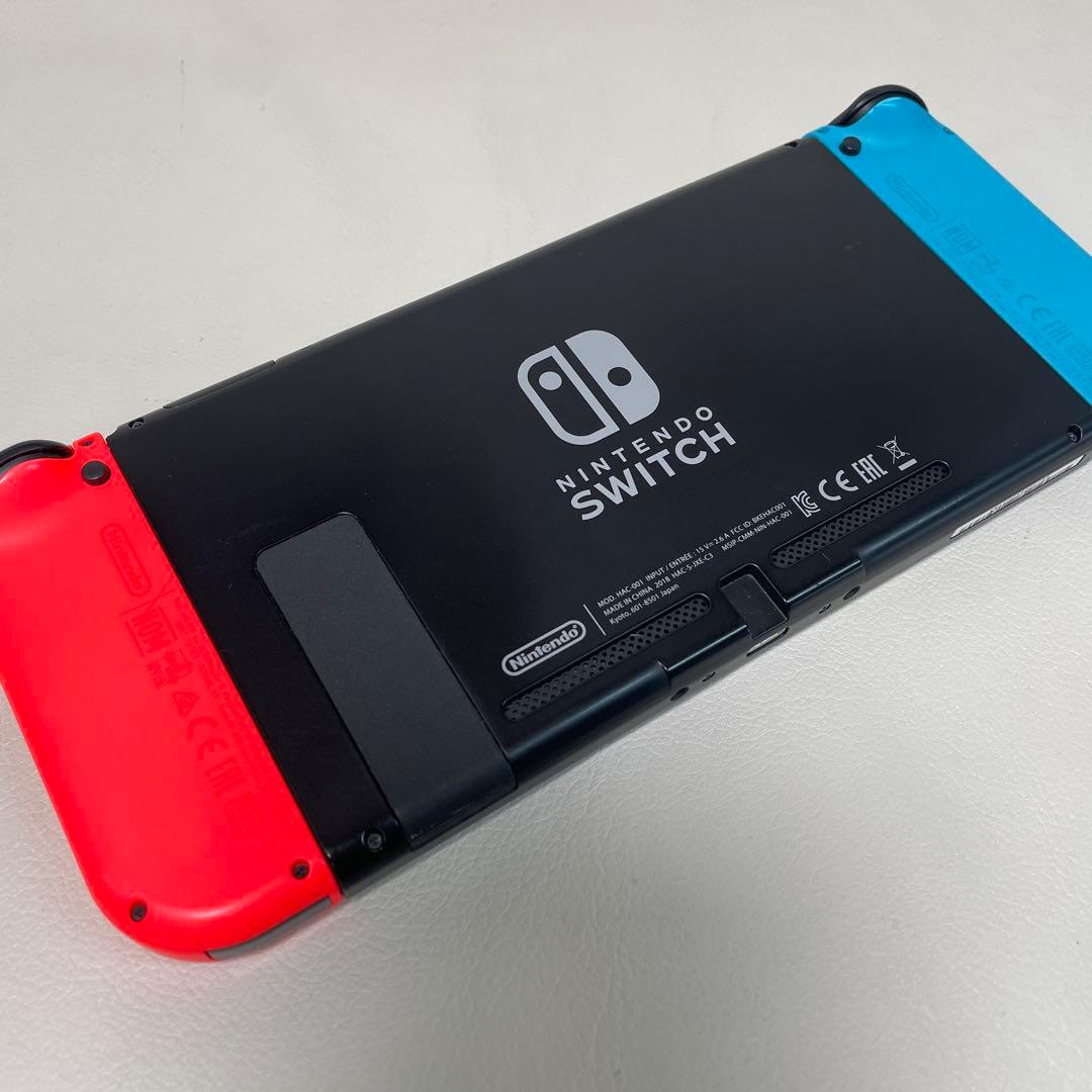 Nintendo Switch本体＋ケース＋プロコン＋ケーブル