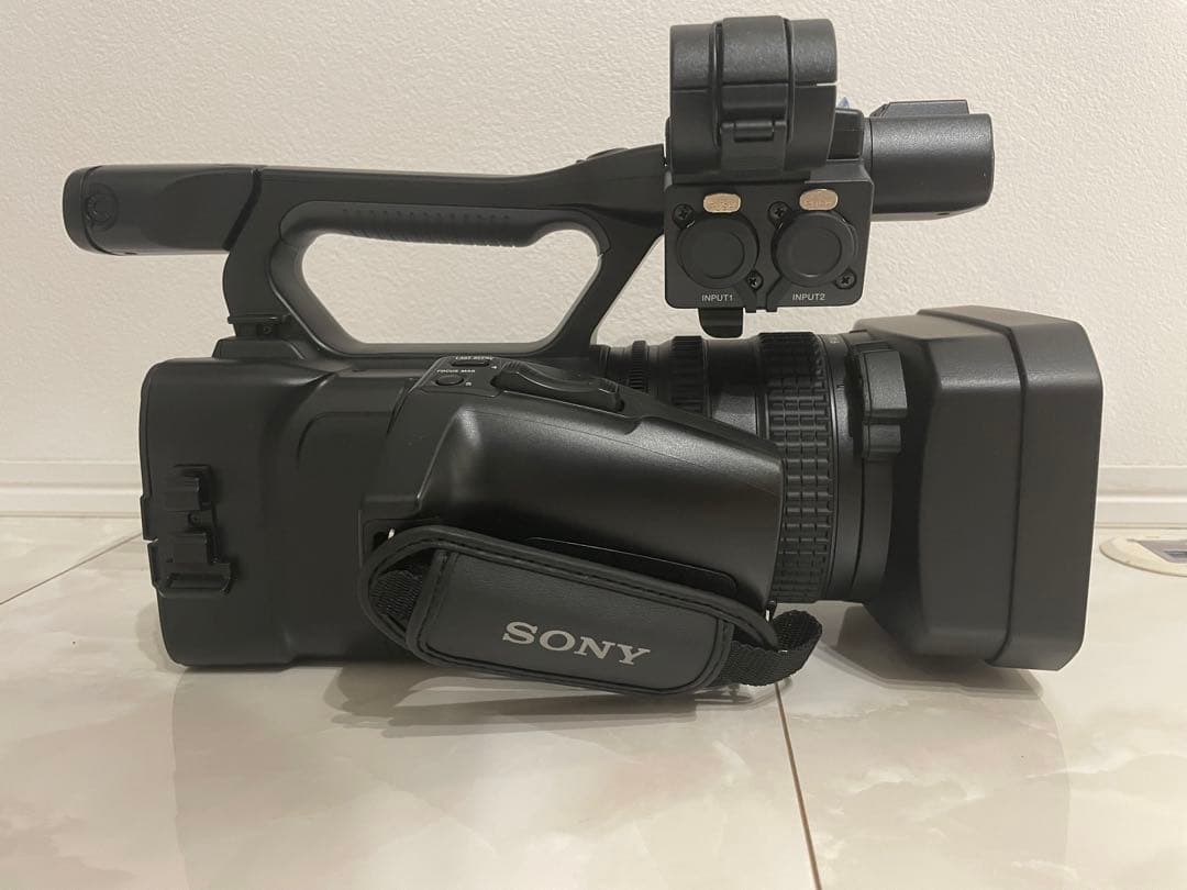 ビデオカメラ SONY HXR-NX100
