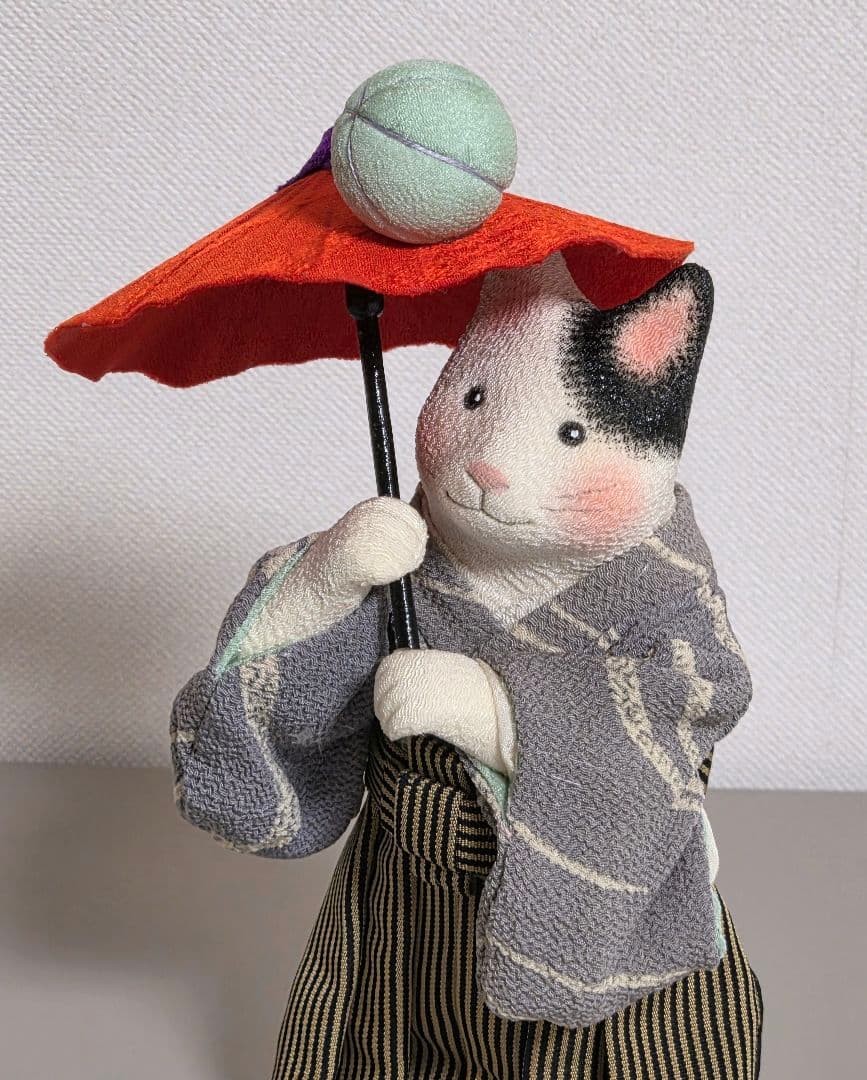ゆ*ょ様 作家もの ハンドメイド作品 「曲芸」 猫の布人形 コレクション出品