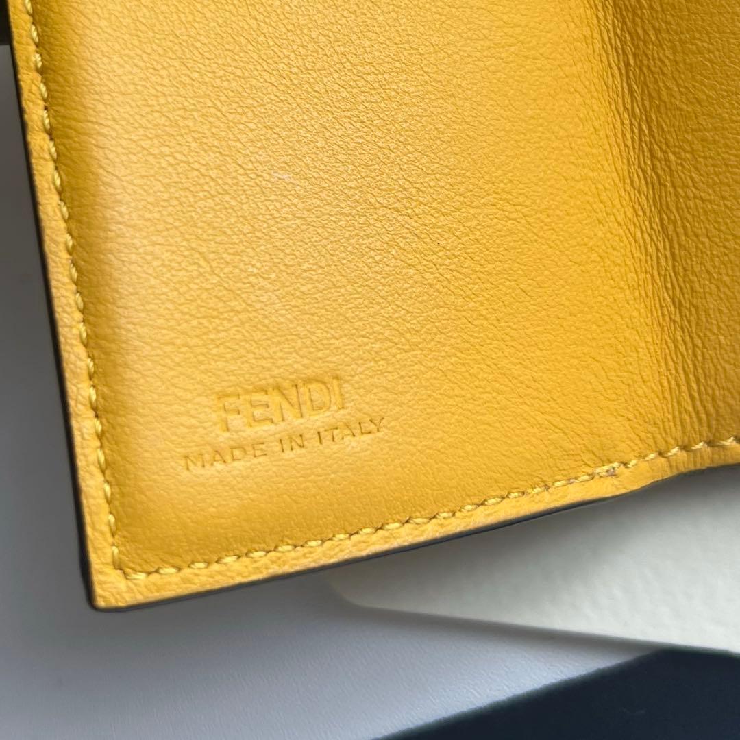 227 美品 FENDI フェンディ ピーカブー 3つ折り財布