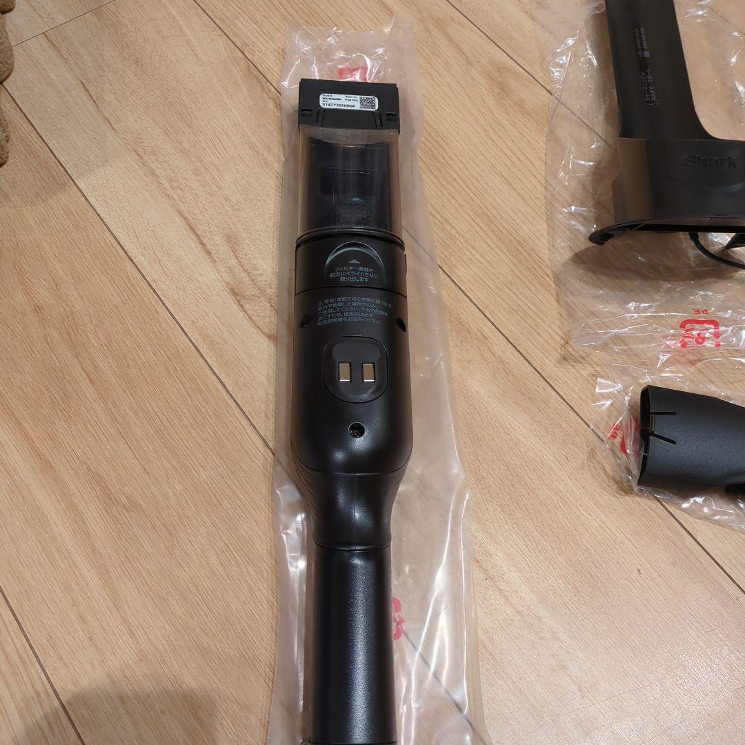 Shark EVOPOWER 充電式ハンディクリーナー WV202JBK