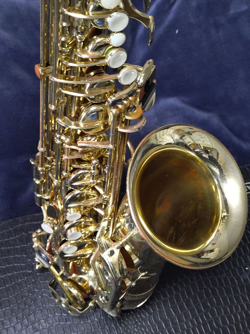 KAWAI（Grassi製）アルトサックス EAS 240L