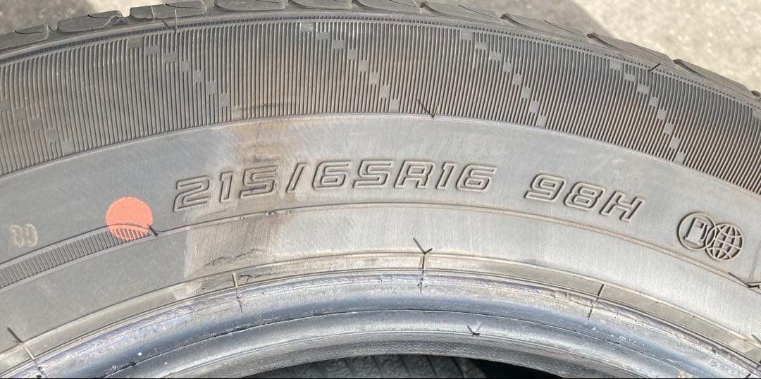 DUNLOP 215/65R16 25年製 夏タイヤ 【南-13 ②】
