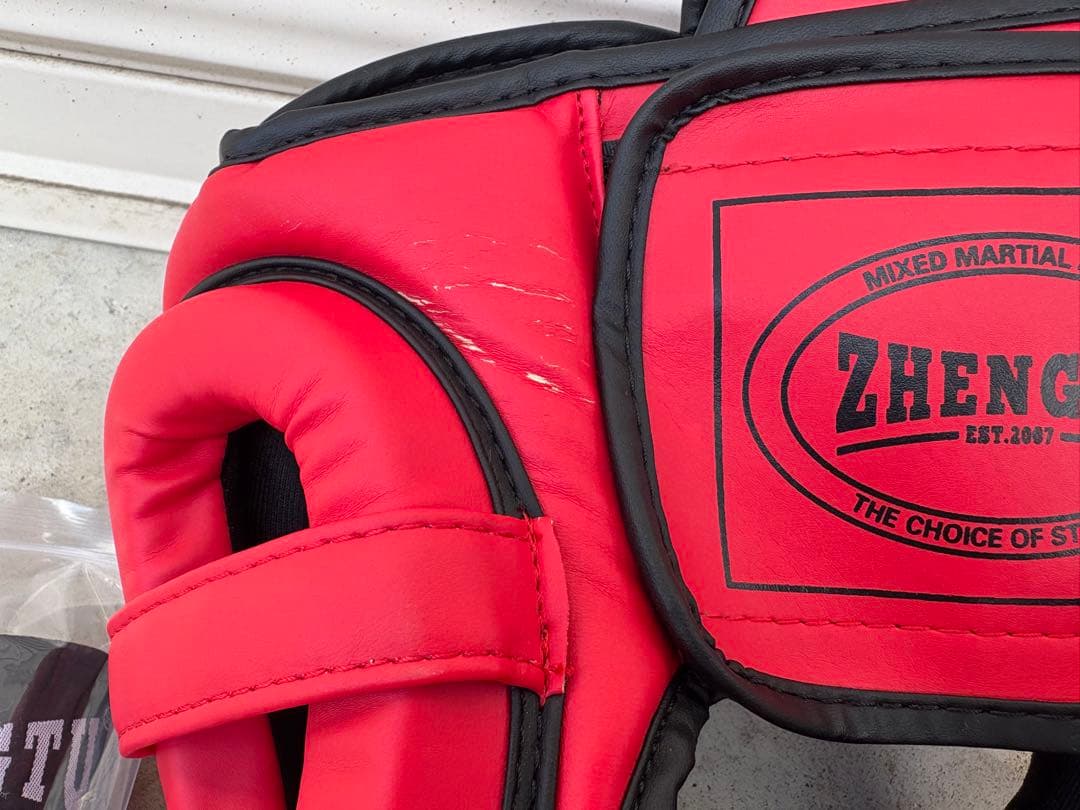 ZHENGTU ボクシンググローブ 14oz ヘッドギア　セット　ZTTY