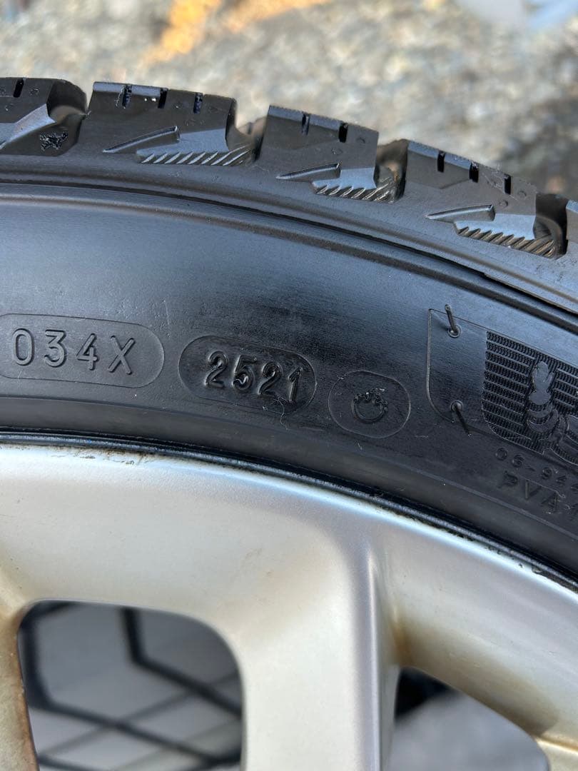 アウディ純正ホイール付きMICHELIN スタッドレスタイヤ 19インチ