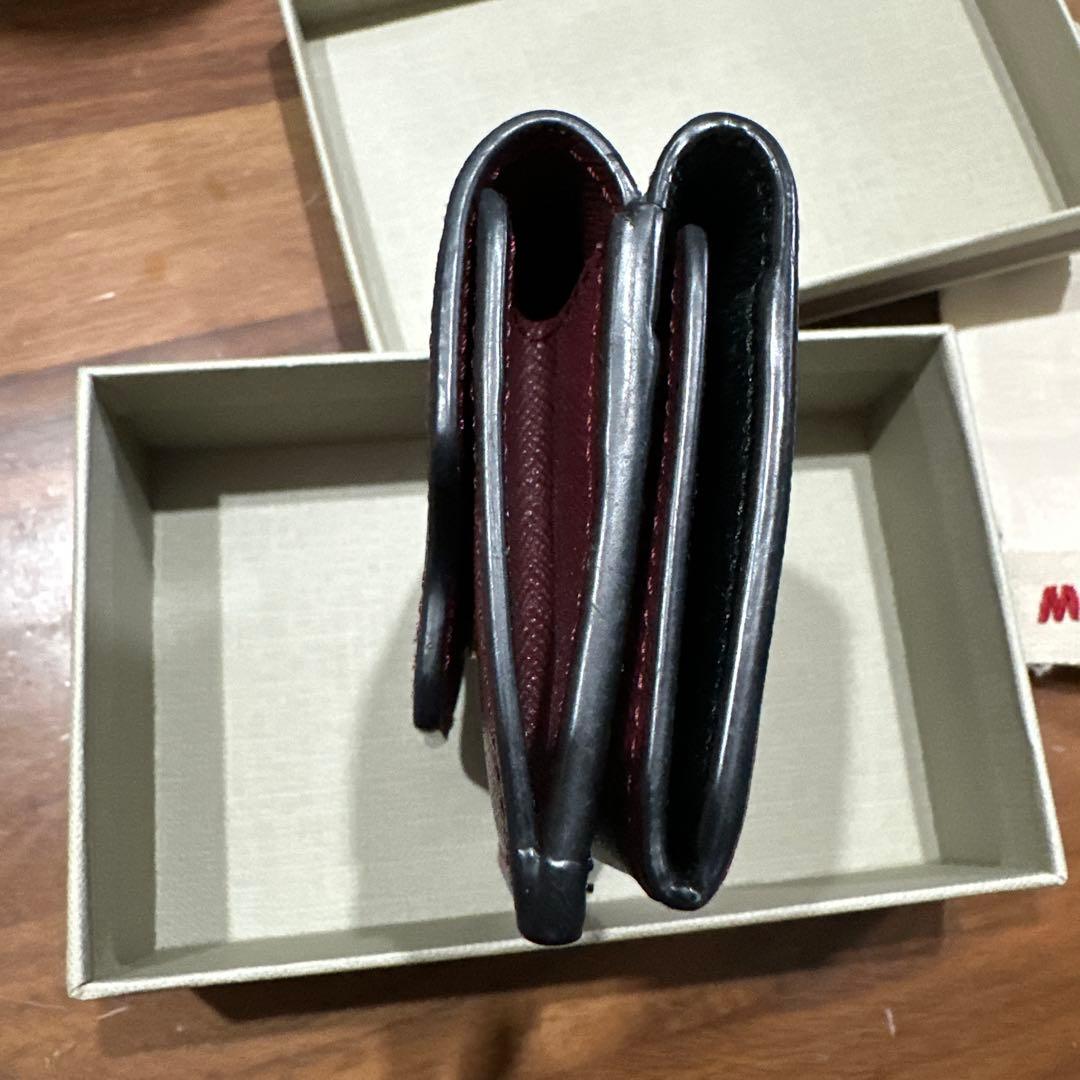 美品　最終値下　MARNI バーガンディ 三つ折り財布