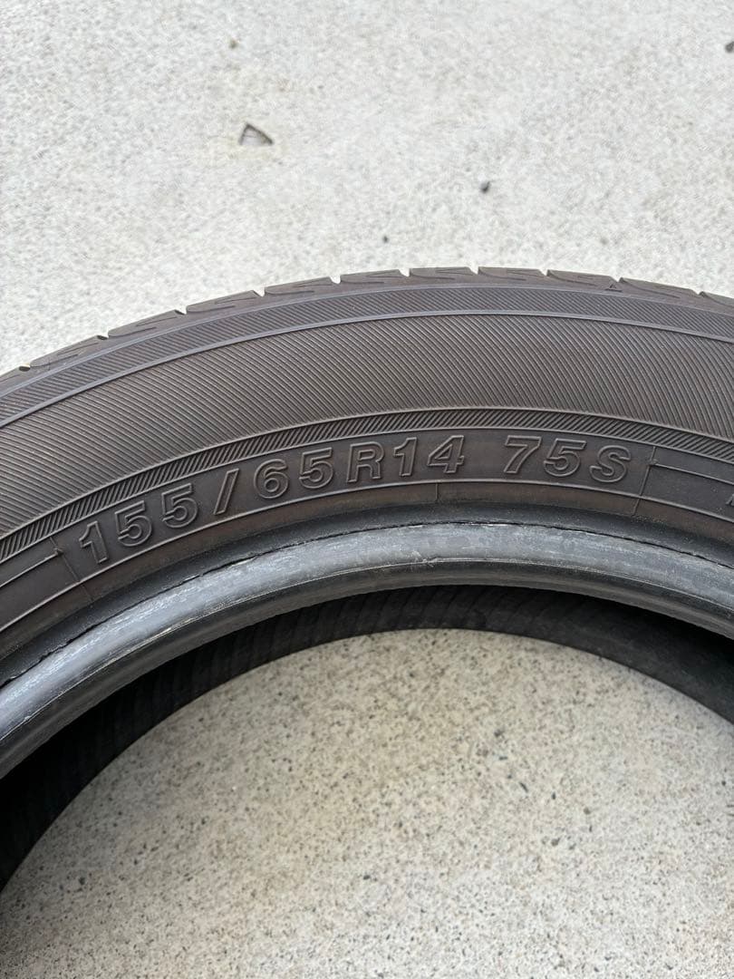 送料込み155/65r14ヨコハマ　ブルーアース4本セットバリ山