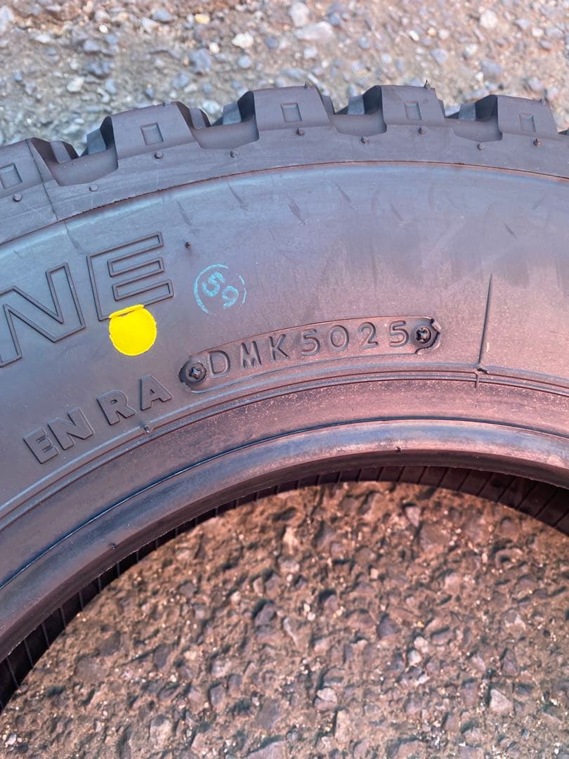 ブリヂストンRD-604 STEEL 145/80R12LT