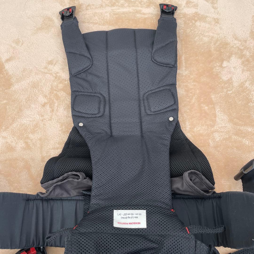 美品BABY BJORN ベビービョルン 抱っこ紐 ONE KAI ブラック