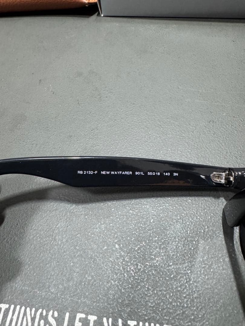 Ray-Ban RB2132F サングラス ブラック