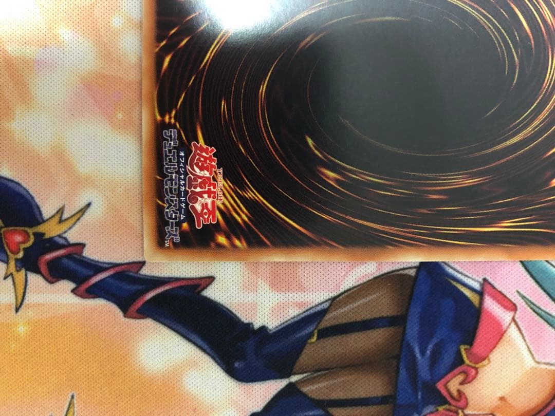 遊戯王　サイレント・マジシャンLV8 アジア版　クオシク　美品