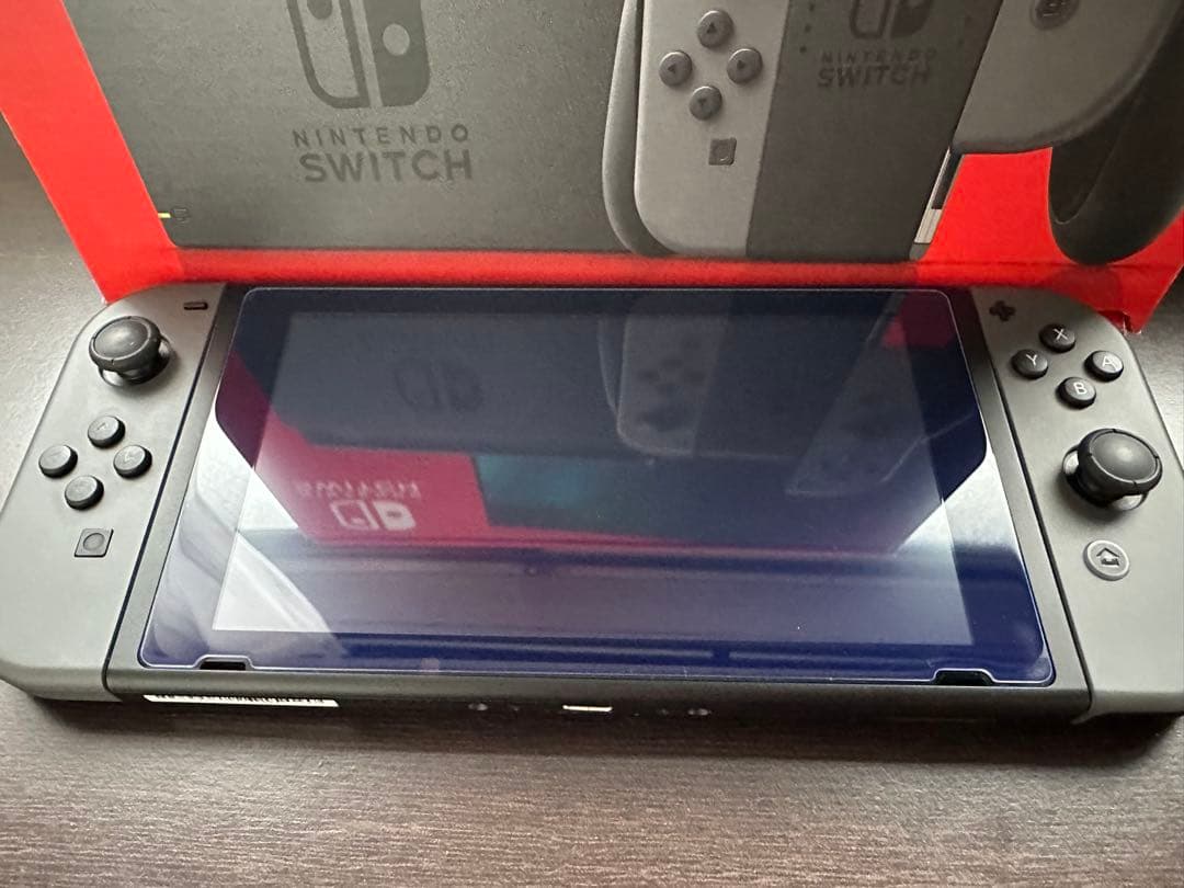 【新型】Nintendo Switch 本体 グレー 箱付き