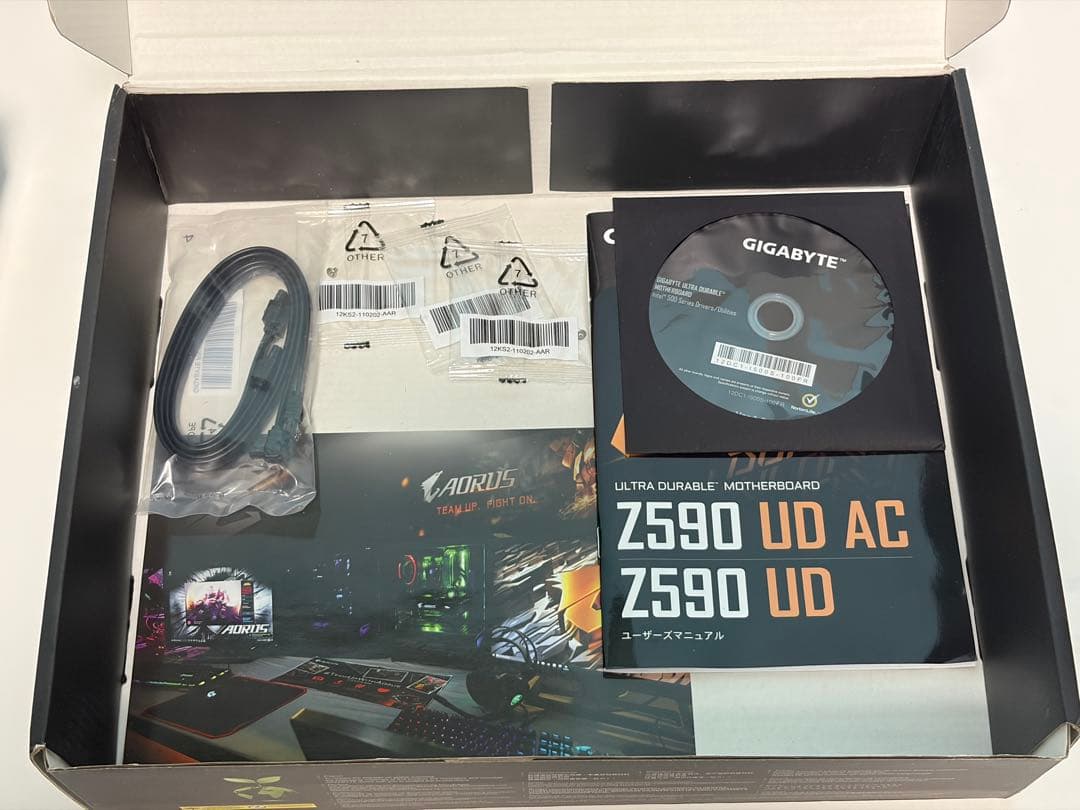 GIGABYTE Z590 UD AC マザーボード