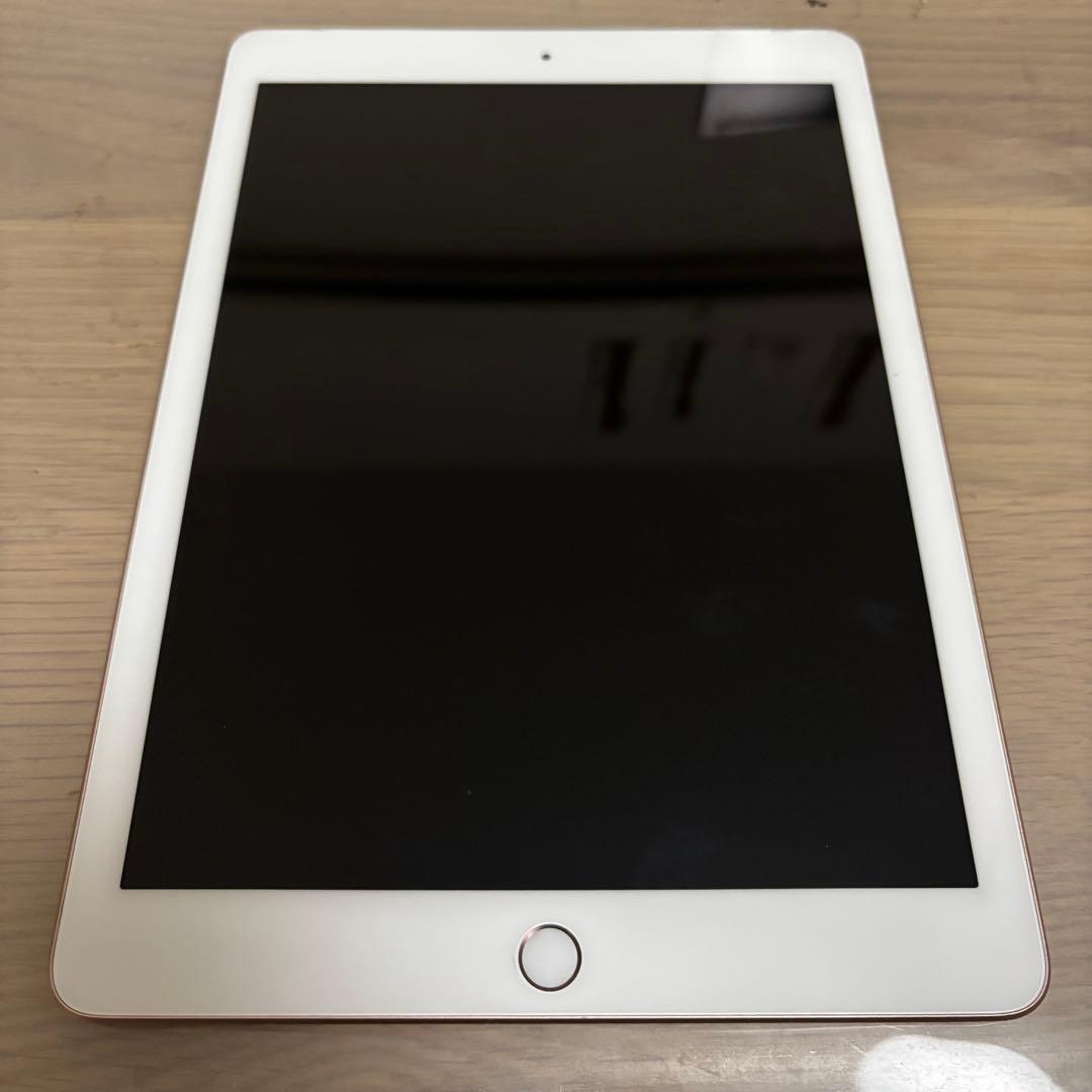 iPad 第6世代 32GB Wi-Fiモデル ゴールド 動作確認済み 初期化済