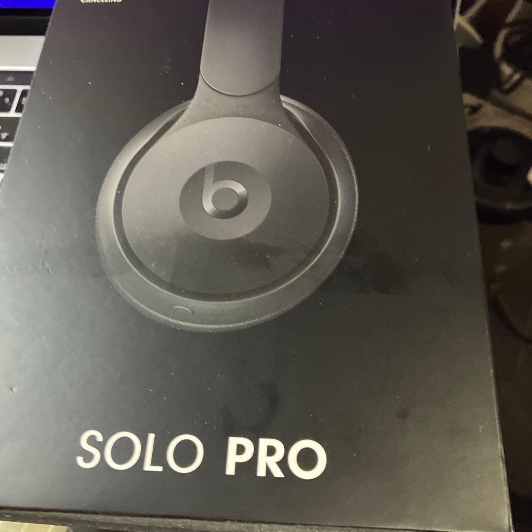 Beats Solo Pro ワイヤレスヘッドホン ブラック