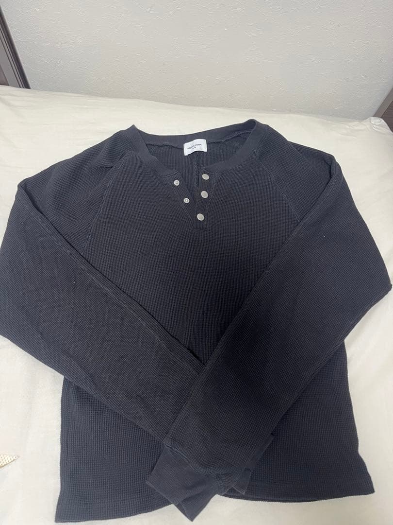 完売品　ANDER HUNK ブラック ヘンリーネック Tシャツ