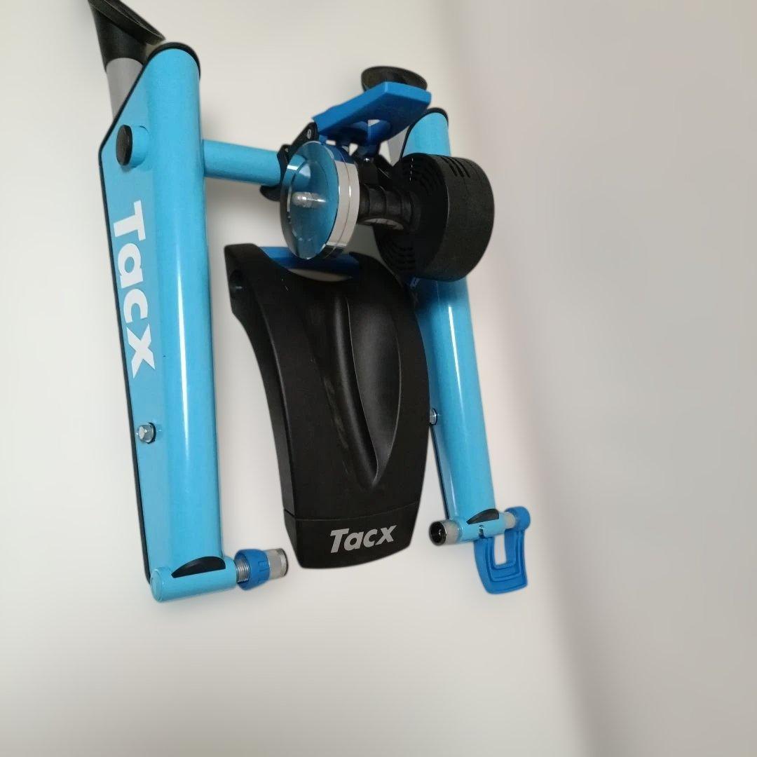 【いぬきち丸】TACX 『Satori Smart』　ローラー台