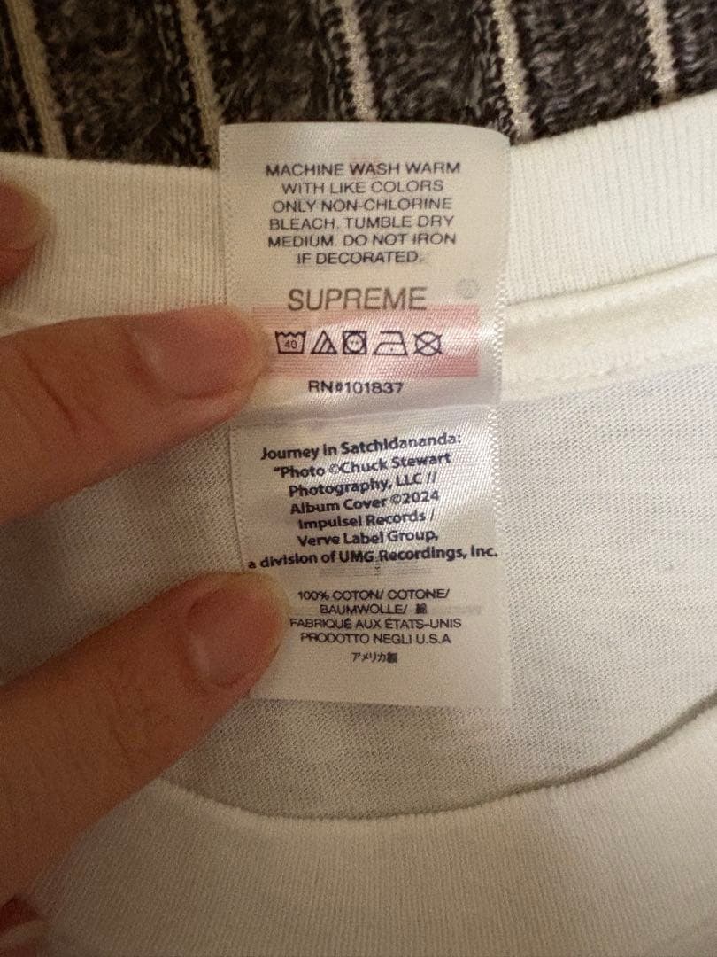 シュプリーム SUPREME Satchidananda Tee 白