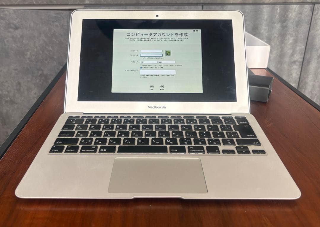 MacBook Air 11インチ 箱付き