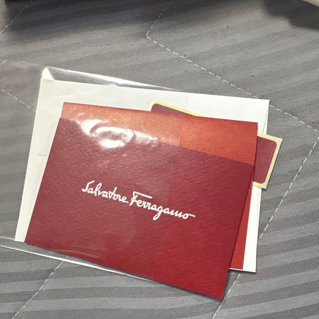【新品未使用】salvatore ferragamo カチューシャ　フェラガモ