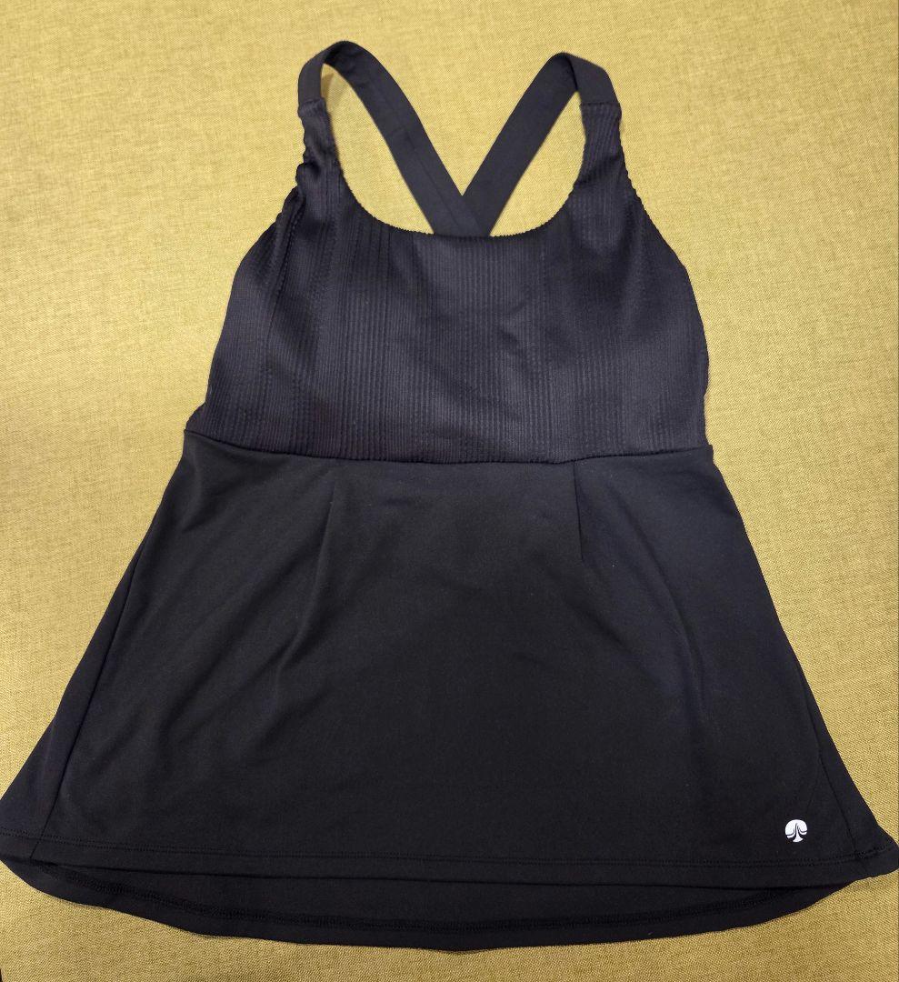 SUKALA☆美品☆バックフレアタンクトップ ブラック☆Ｌサイズ
