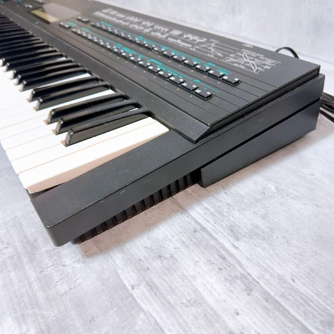 Yamaha ヤマハ　DX7IID デジタルシンセサイザー 61鍵　ハードケース