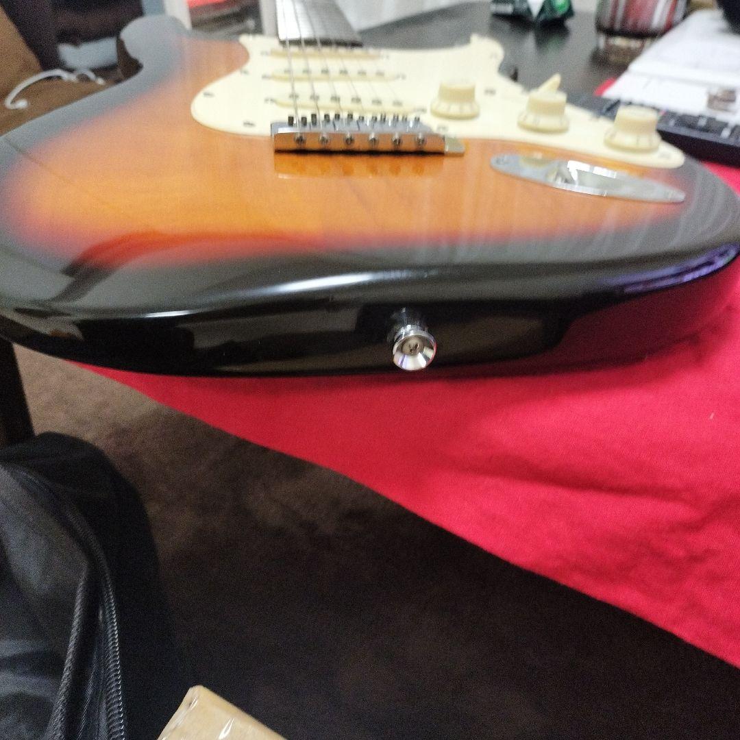 Squier エレキギター ストラトキャスター サンバースト