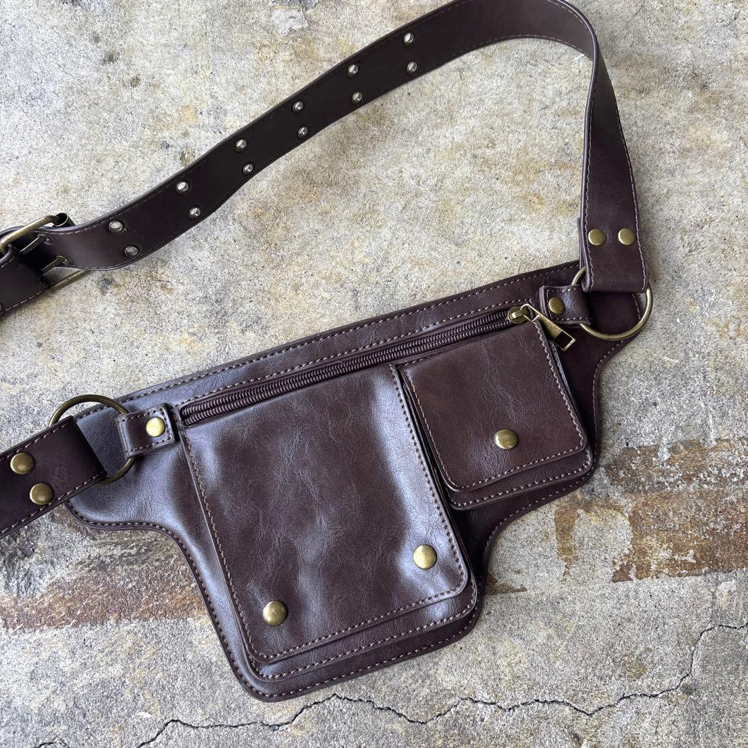 バッグ leather waist pouch brown