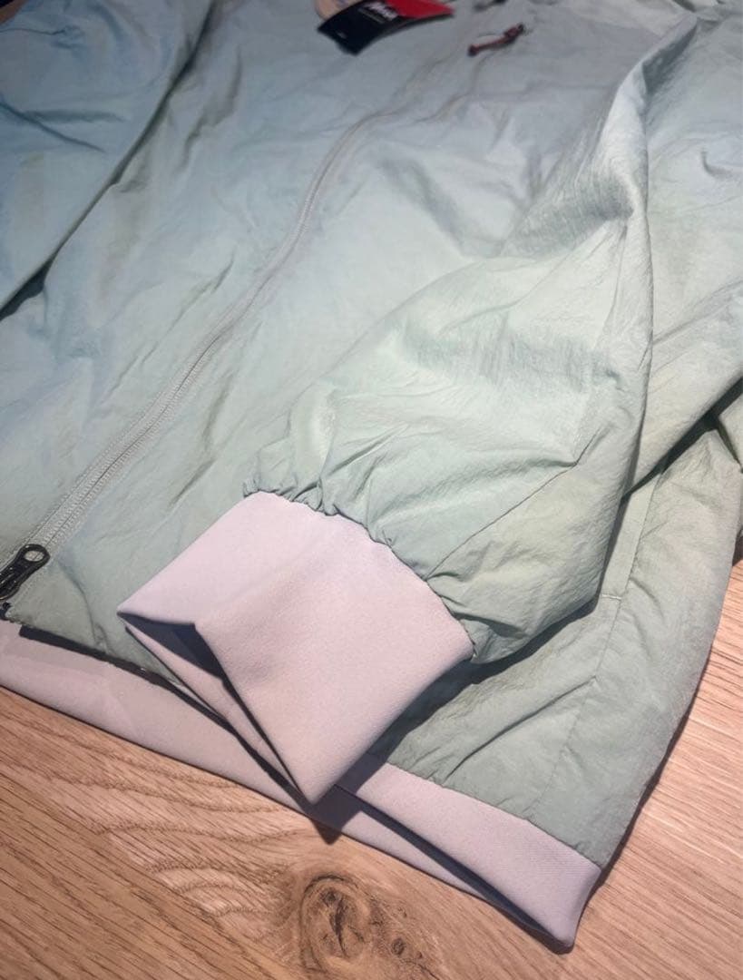 ジャケット・アウター NANGA SOFT DOWN VARSITY BLOUSON SAGE