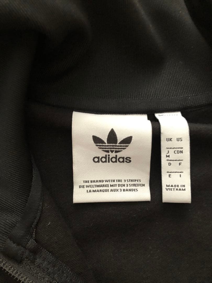 adidas トラックスーツ セットアップ