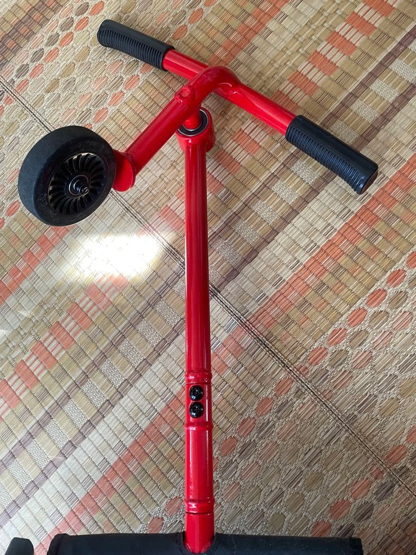 EzyRoller 赤 乗り物おもちゃ ドリフト3輪車