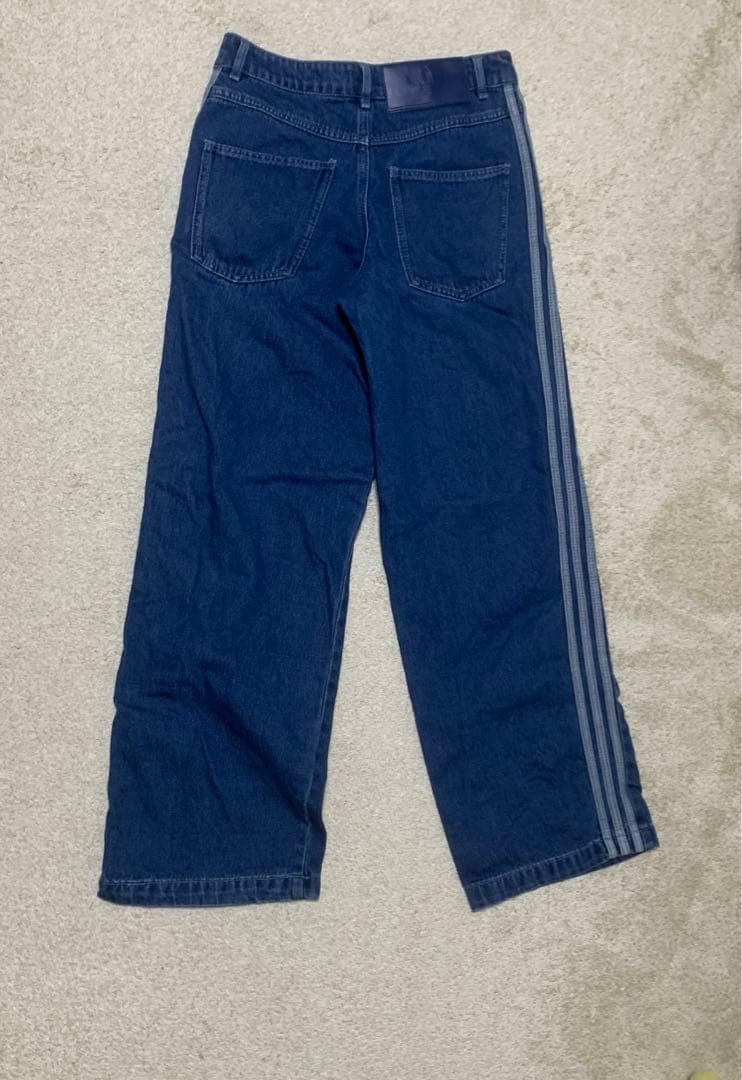 アディカラー デニム スリーストライプス トラックパンツ　24/30サイズ