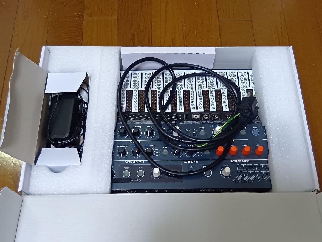 A*読様 (´・ω・`)MICROFREAK Arturia