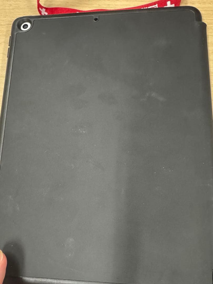 カ*ー様 ケース付き　iPad 第9世代64GB Wi-Fiモデル