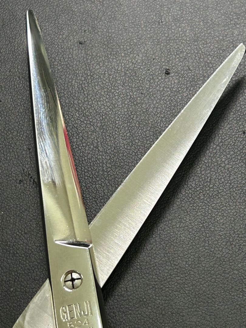 光　ヒカリ　GENJI 524 5.5インチ　シザー